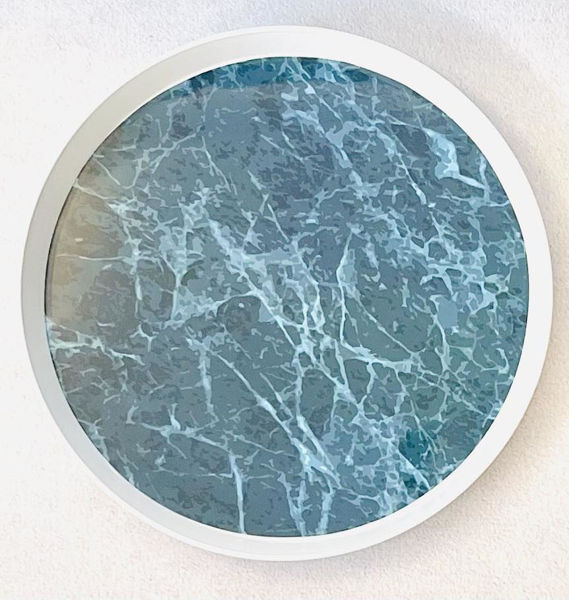 The Beautiful. Marbled Round Tray