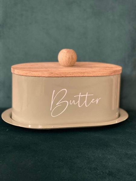 Picture of Butter Dish with wooden lid