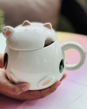 Picture of Ceramic Cat Mug with lid