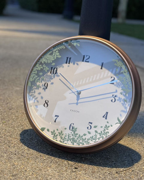 Picture of Wall Clock with Leafy printer border