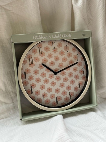 Picture of Wall clock.