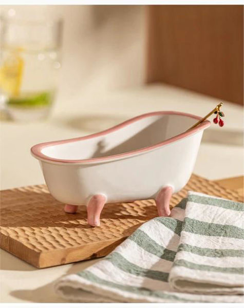 Picture of Ceramic Bathtub